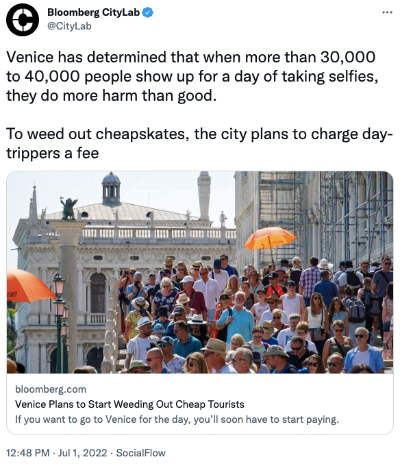 Venice has determined that when more than 30,000 to 40,000 people show up for a day of taking selfies, they do more harm than good.